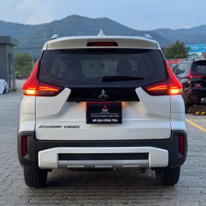 xpander cross 2020 trắng