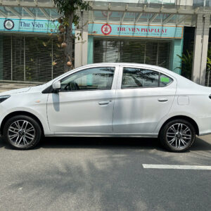 attrage mt trắng 2024