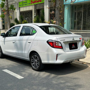 attrage mt trắng 2024