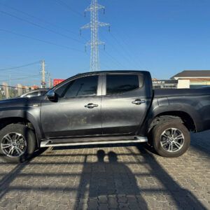 triton 4x2 at 2021 xám