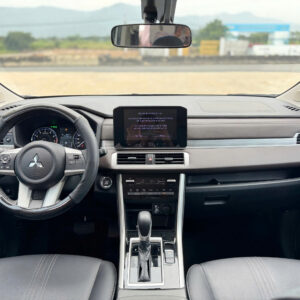 xpander premium 2023