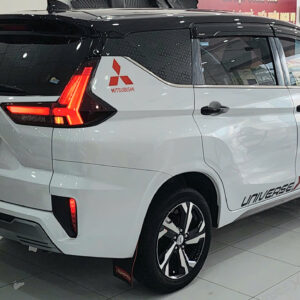 xpander premium 2024