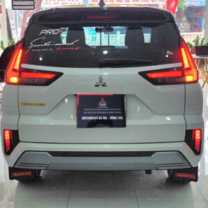 xpander premium 2024