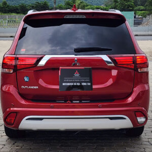 outlander premium 2022